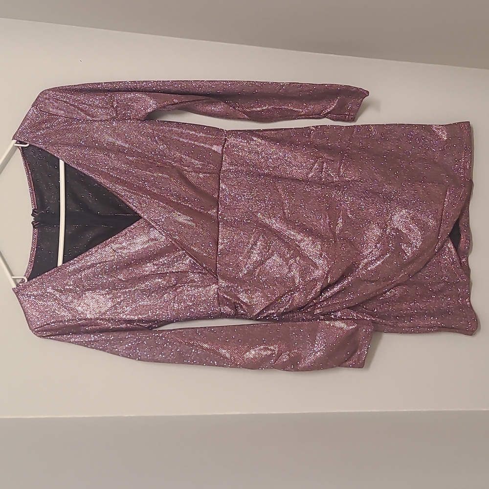 Dress - Picture 3 of 6